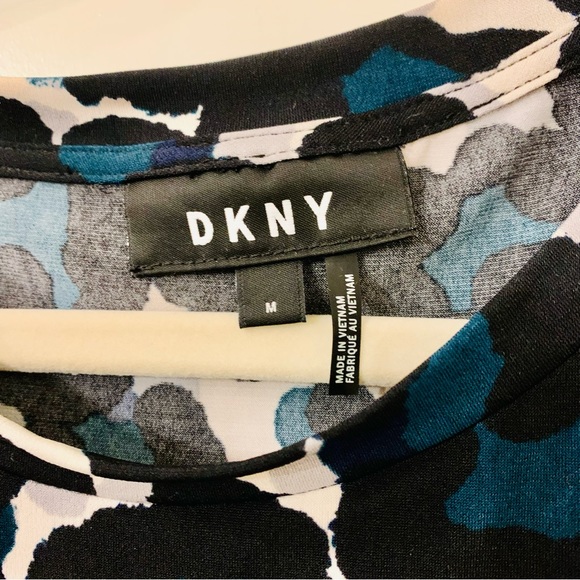 DKNY | Size Medium Womens blouse leopard print - Picture 3 of 10